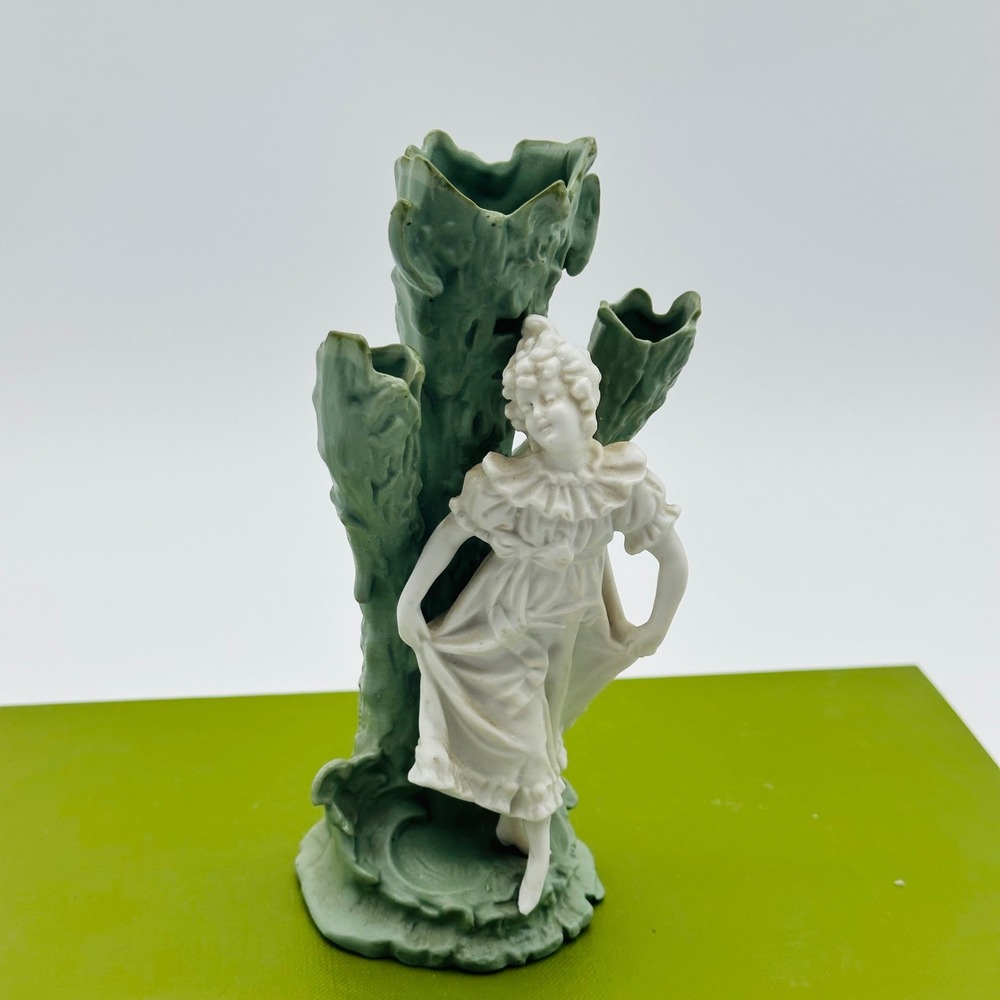 Vtg Bisque Porcelain Lady Figurine Green Tree Triple Bud Vase Jasperware Look